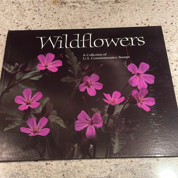 NWT- Mint Rare Vintage USPS Postage Stamps State Wildflowers and Book - Picture 4 of 9